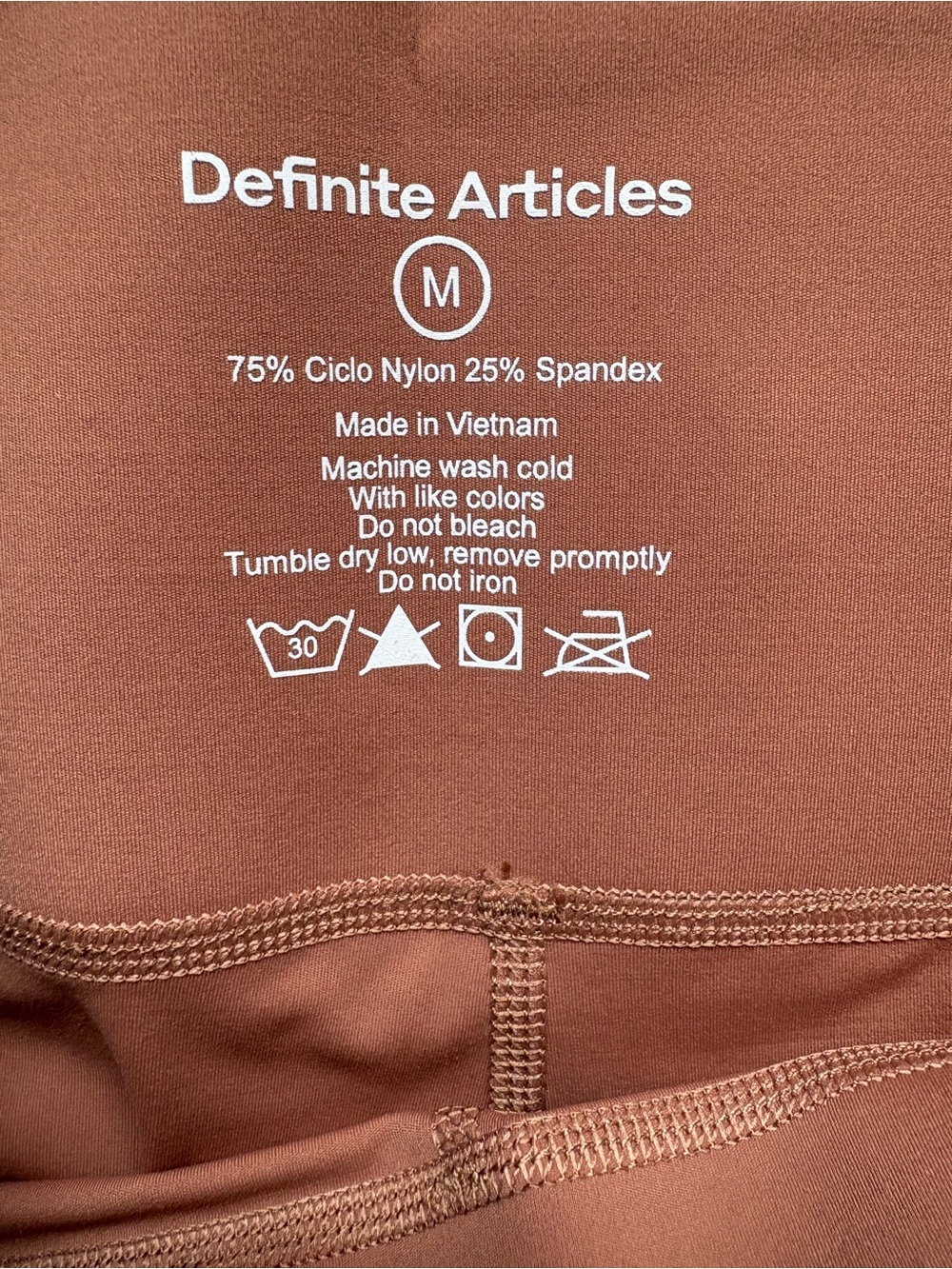 NWT Definite Articles Trimline ⅞ Legging - Picture 5 of 16